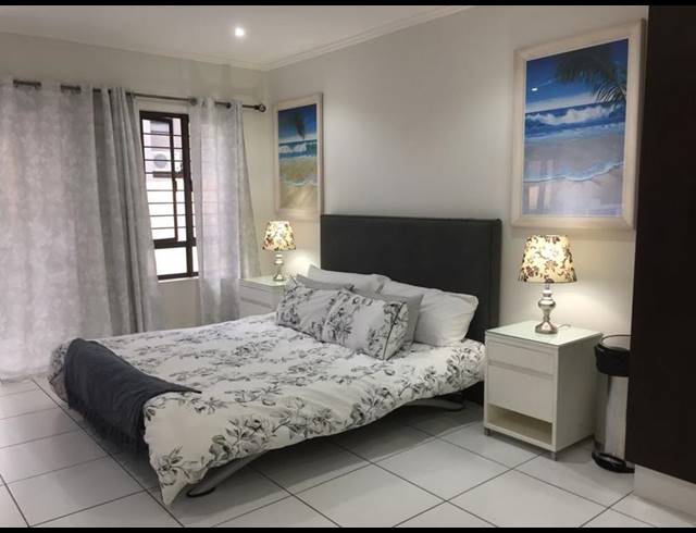 1 BEDROOM PROPERTY TO RENT IN FOURWAYS